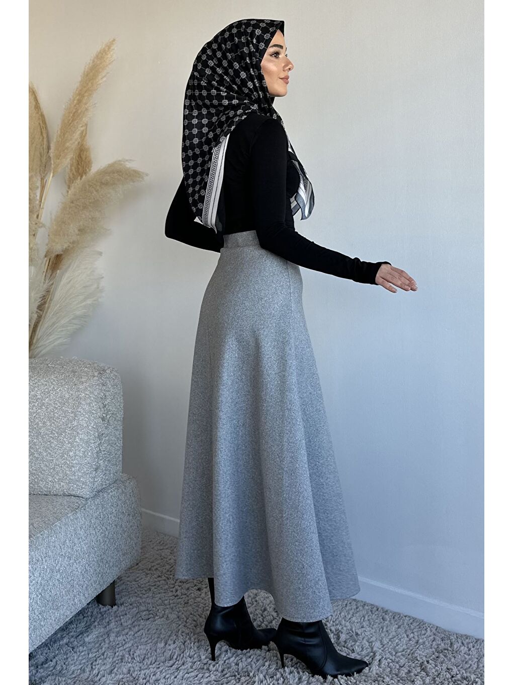 Gri Bel Lastikli Kaşe Tesettür Etek-5
