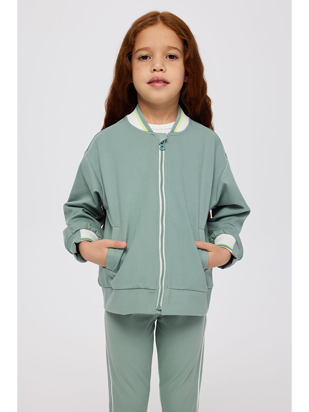 Kız Çocuk Kolej Yaka Yakası Çizgili Fermuarlı Yeşil Sweatshirt-2