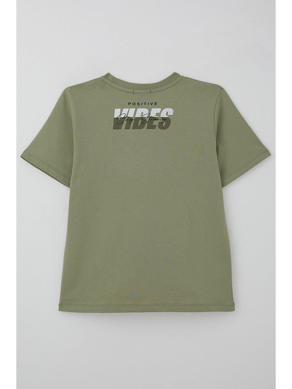 Erkek Çocuk Tişört Motivasyon Temalı & Sırt Kısmı Yazı Baskı Detaylı Haki Yeşil (9-16 Yaş)-1