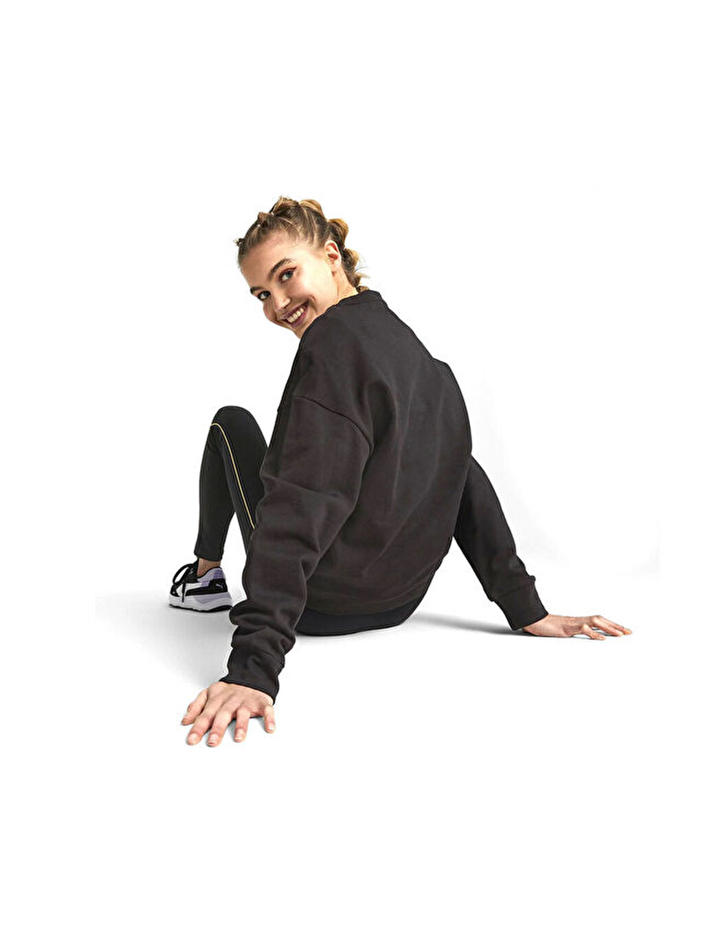 Better Essentials Crew Kadın Günlük Sweatshirt 67598701 Siyah-3