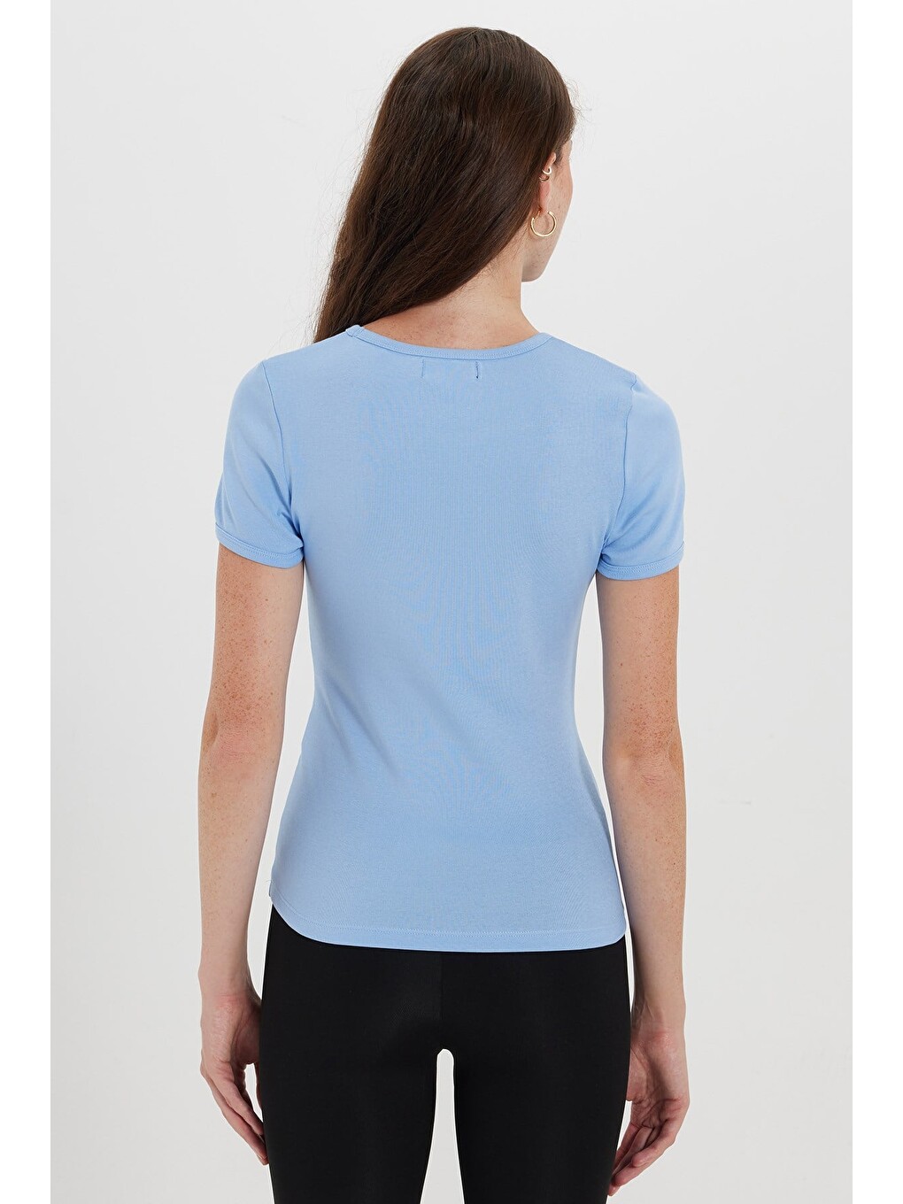 Kadın Slim Fit Dar Kesim %100 Pamuk Kısa Kol Bisiklet Yaka Mavi Tişört-6