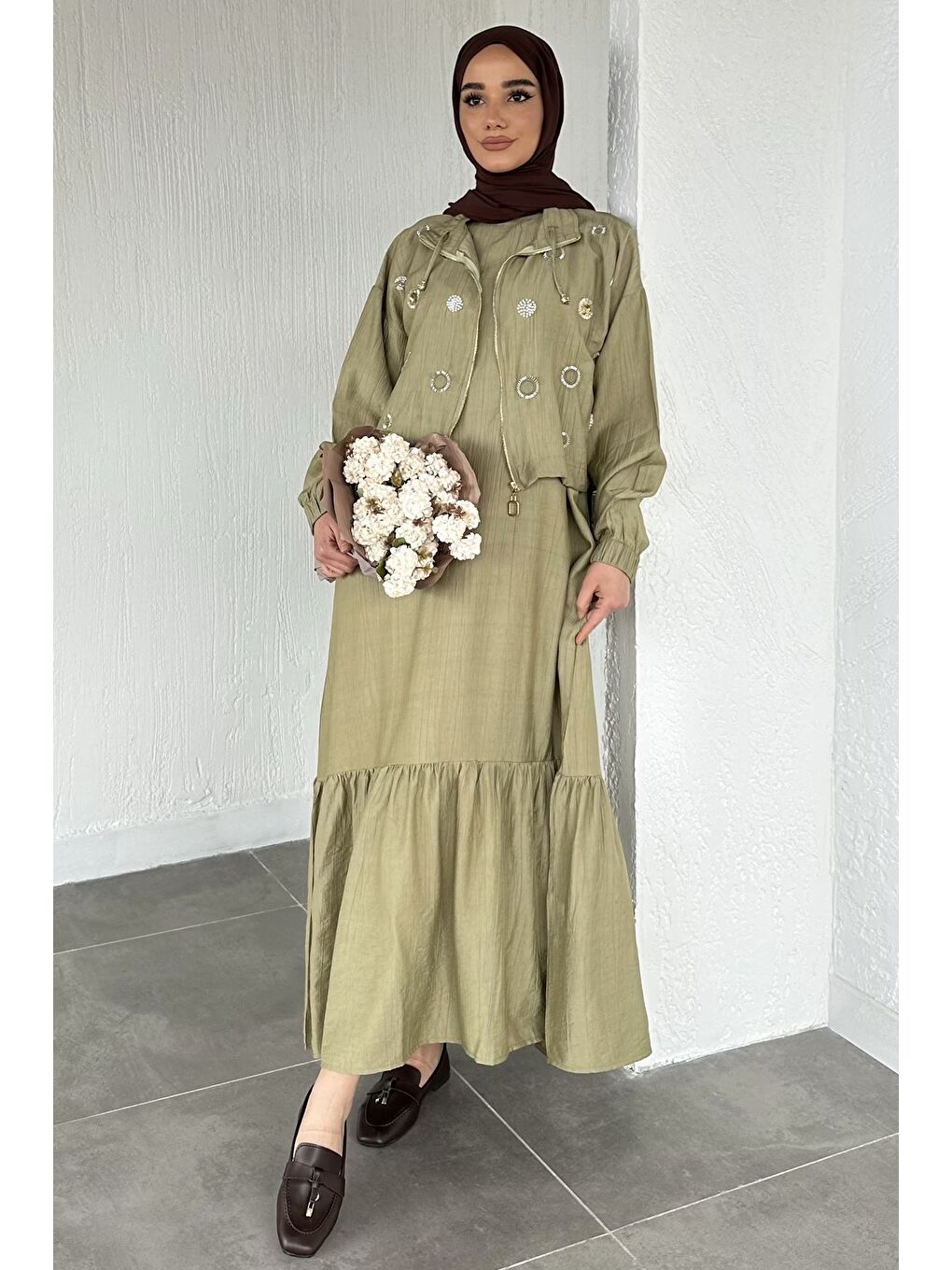 Haki Gülseli Düz Elbise Taş İşlemeli Ceket Tesettür İkili Takım-1