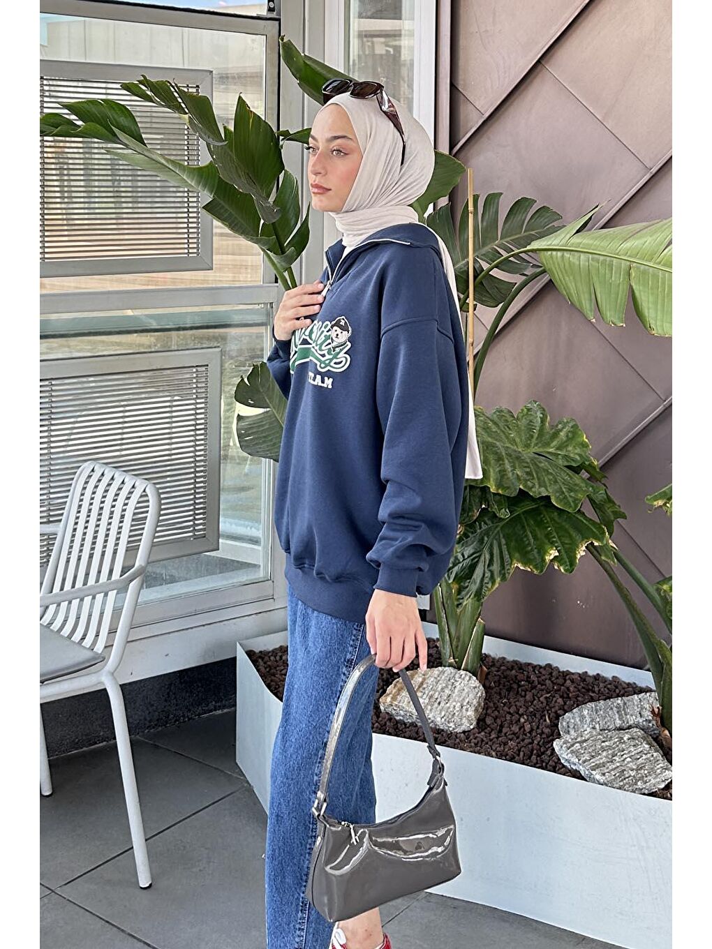 Universiy Baskılı Üç İplik Sweat Lacivert-1