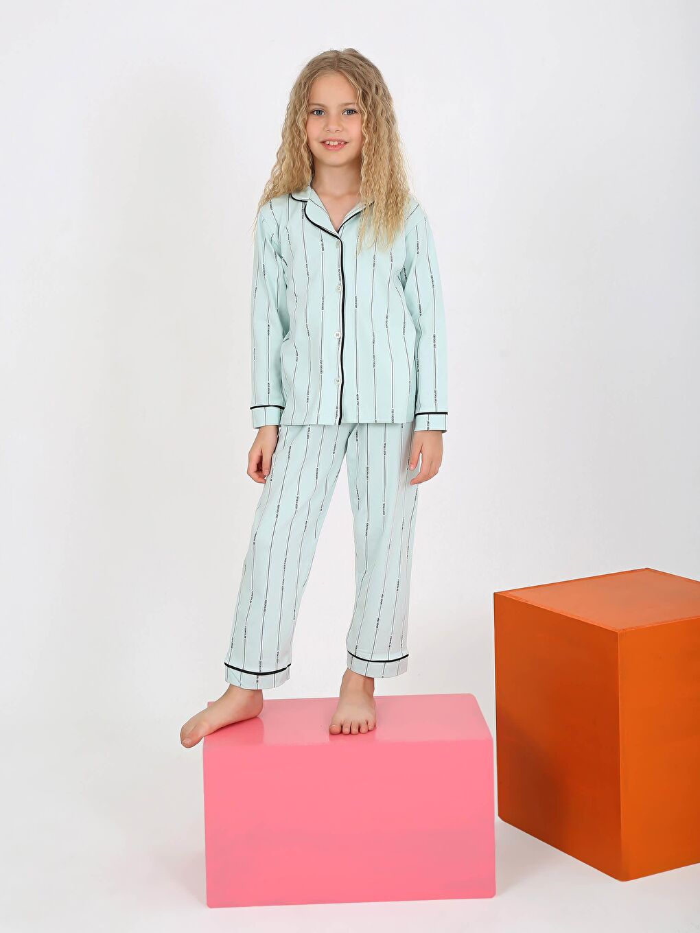 Vitmo Yeşil Kız Çocuk Uzun Kollu Düğmeli Pijama Takımı Stay Focused Mint - 1