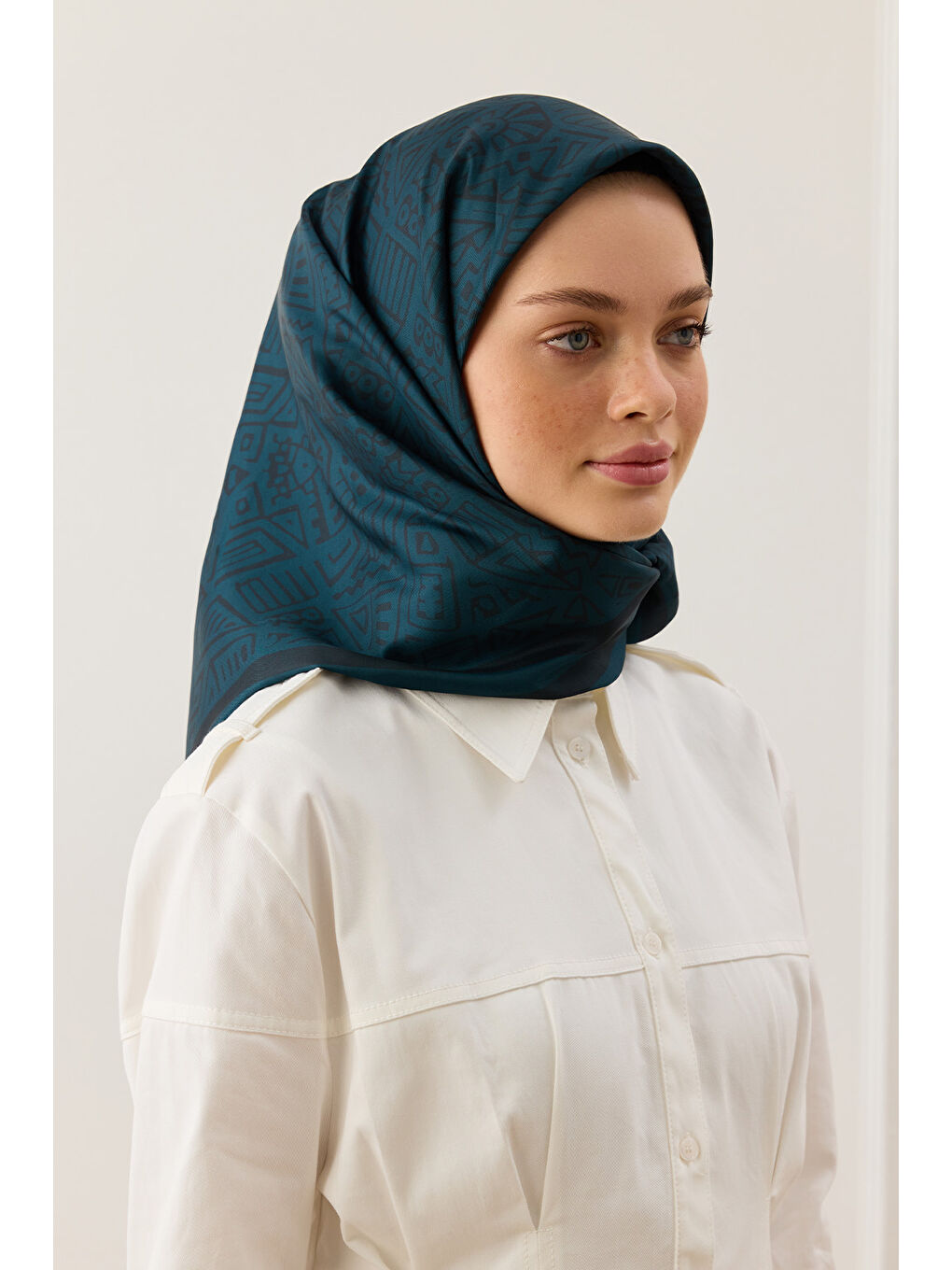 Twill İpek Eşarp Tina Petrol Yeşili-1