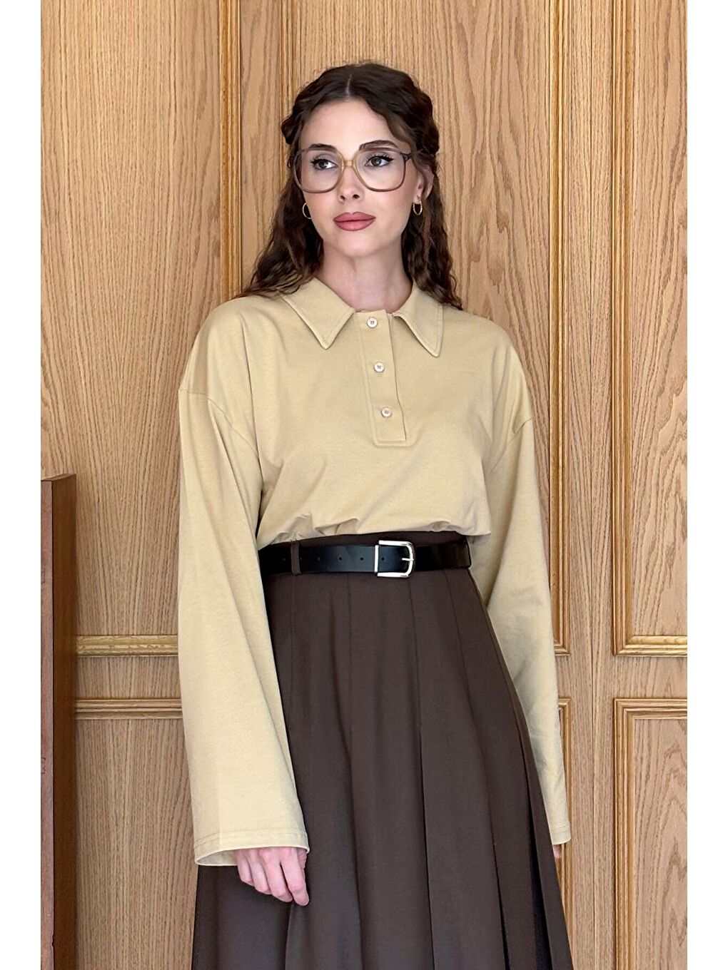 Bej Süprem Yakalı Body