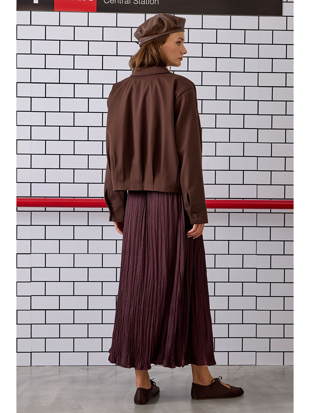 Kahverengi Pile Detaylı Poliviskon Ceket Kahve-4