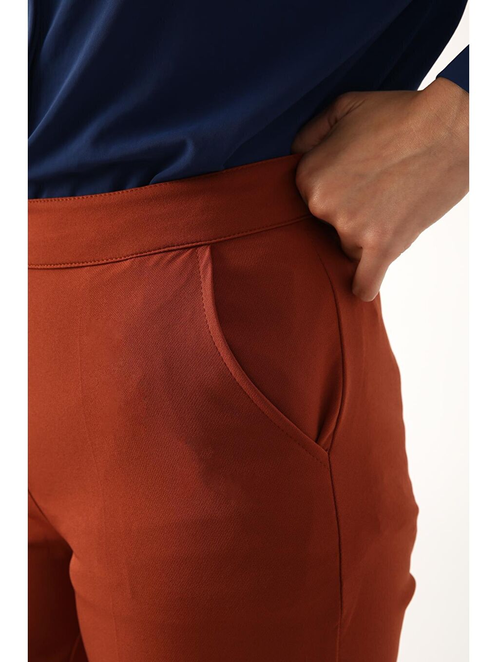 Kahverengi Kiremit Cepli Bol Paça Pantolon-4