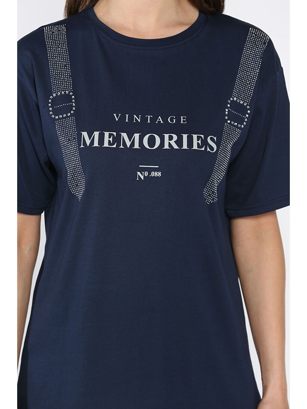 Lacivert Bisiklet Yaka Baskılı Taşlı Kadın Tişört-3