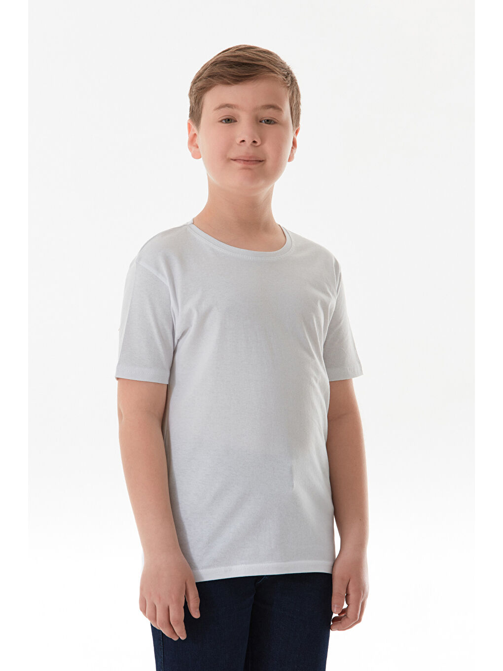 Beyaz Arkası Anime Baskılı Erkek Çocuk Tişört