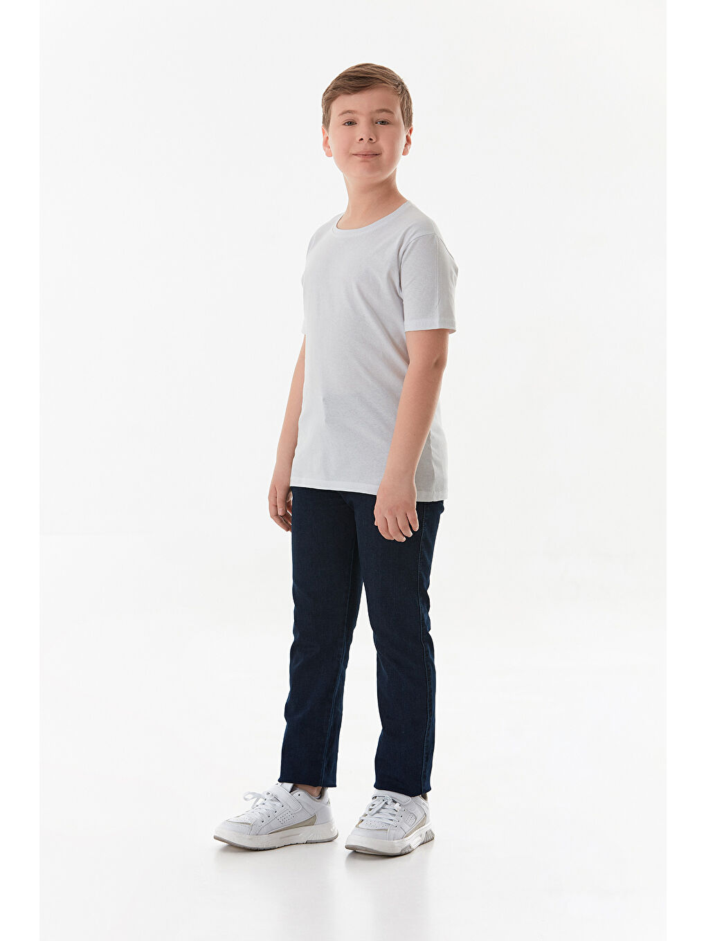 Beyaz Arkası Anime Baskılı Erkek Çocuk Tişört-2