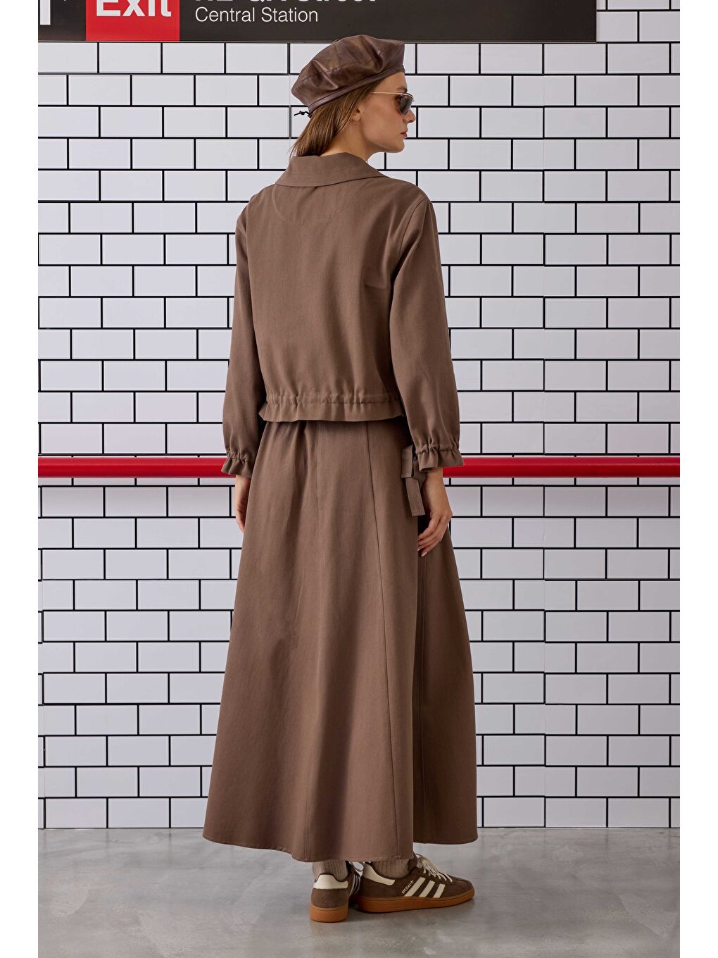 Kahverengi Bağcıklı Helen Ceket Tozlu Kahve-4