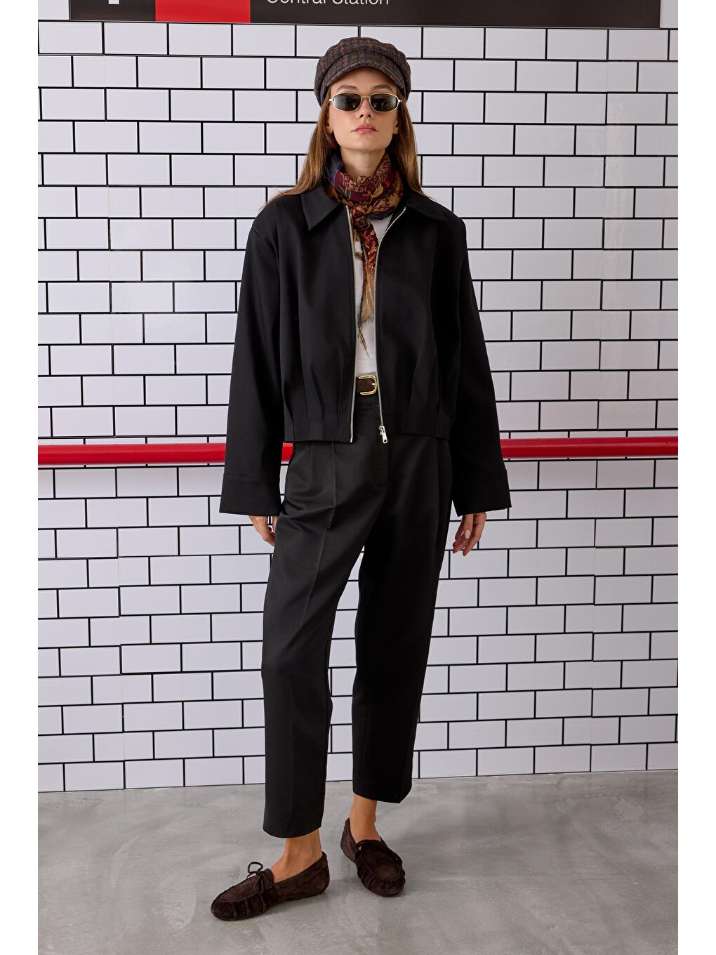 Pile Detaylı Poliviskon Ceket Siyah-2