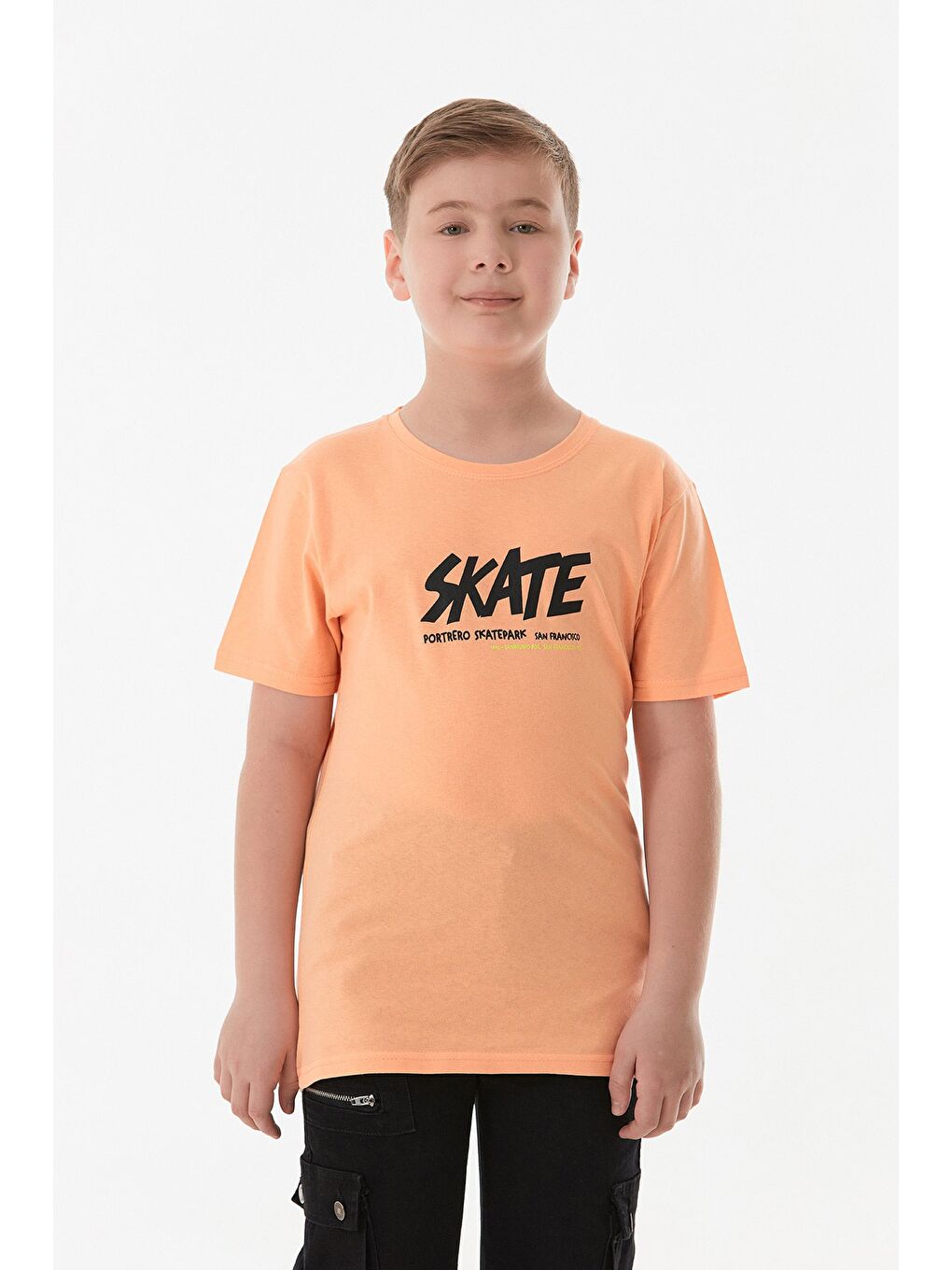 Pembe Önü Ve Arkası Baskılı Erkek Çocuk Tişört-1