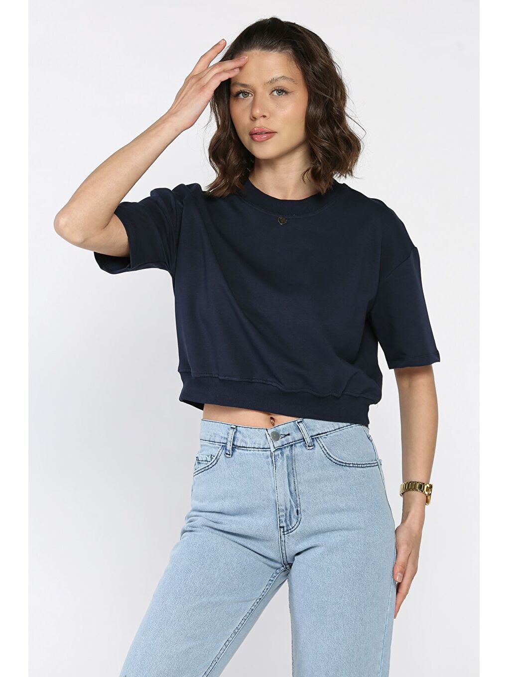 Lacivert Kadın Metal Kalp Aksesuarlı Tişört-1