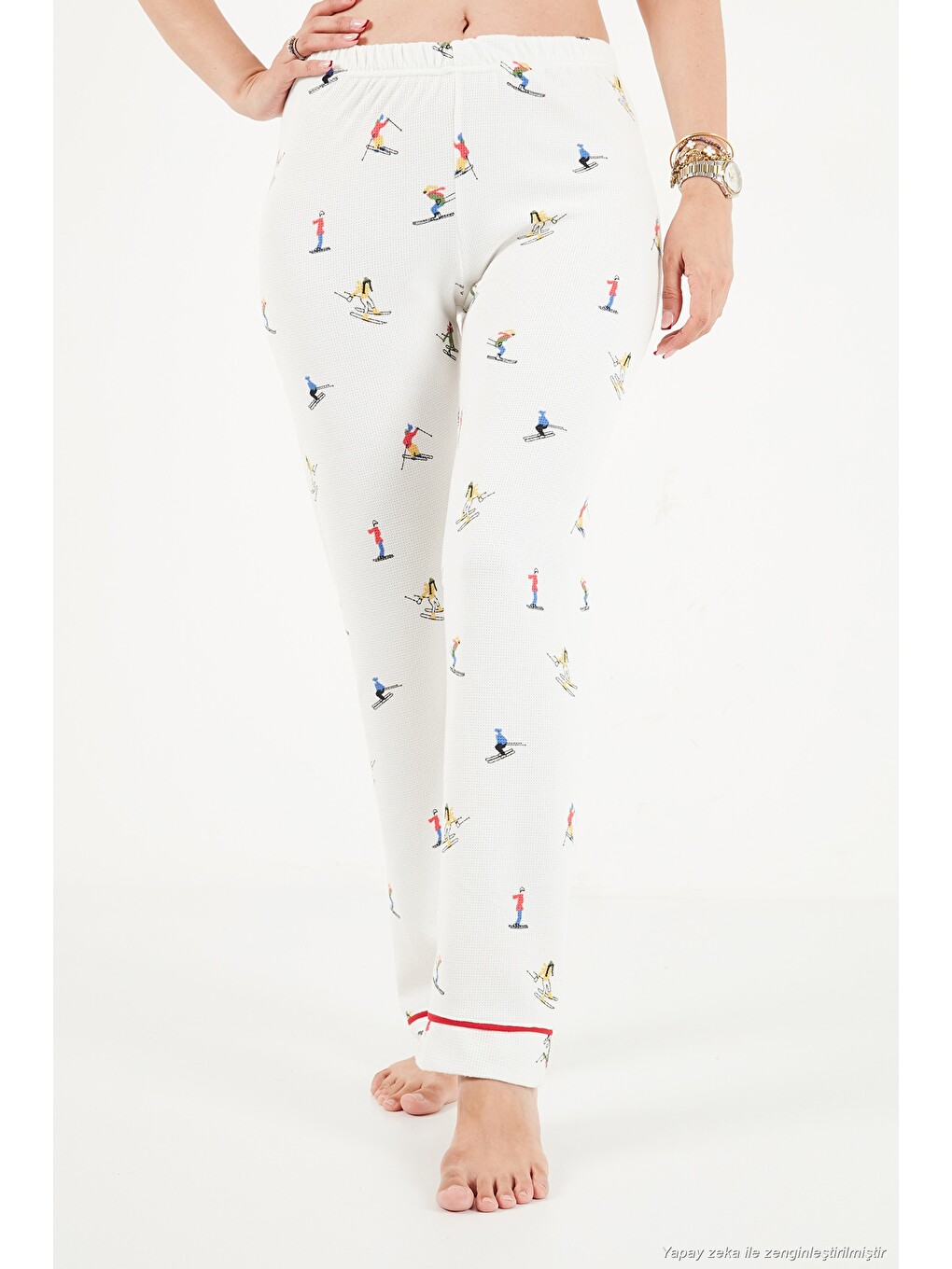 Ekru Kış Temalı Bisiklet Yaka Uzun Kollu Kadın Pijama Takımı 6575019-5