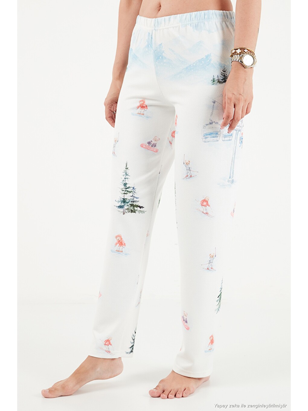 Ekru Kış Temalı Bisiklet Yaka Uzun Kollu Kadın Pijama Takımı 6575019-5