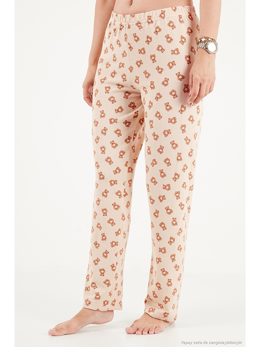 Ekru Yumuşak Dokulu Desenli Uzun Kollu Kadın Pijama Takımı 6575018-3