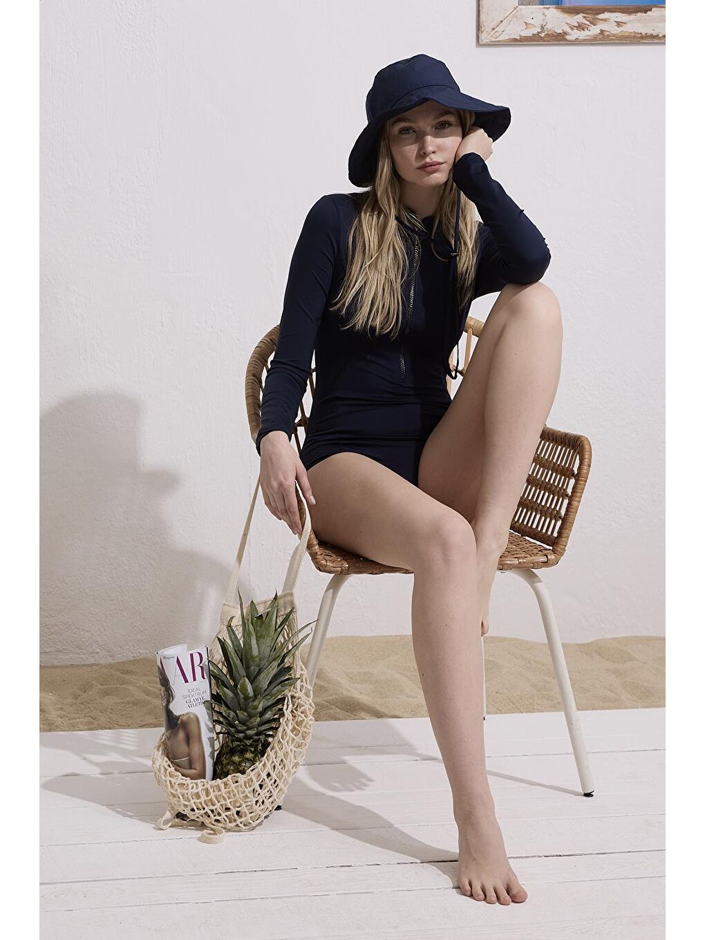 Uzun Kollu Yüzücü 25 Mayo Lacivert-2