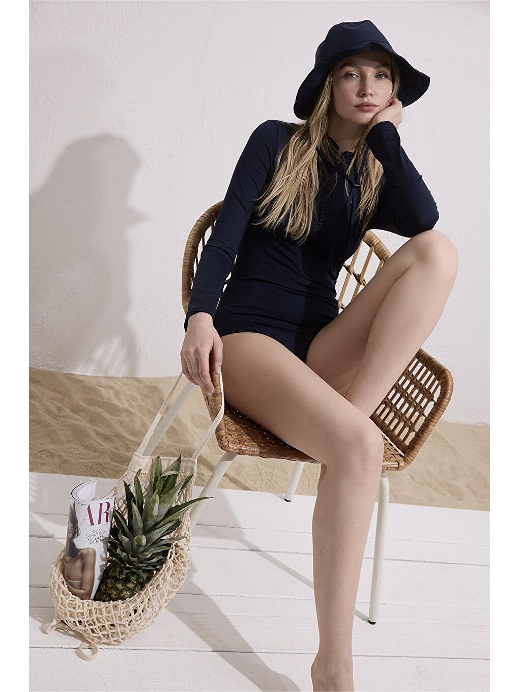 Uzun Kollu Yüzücü 25 Mayo Lacivert-5