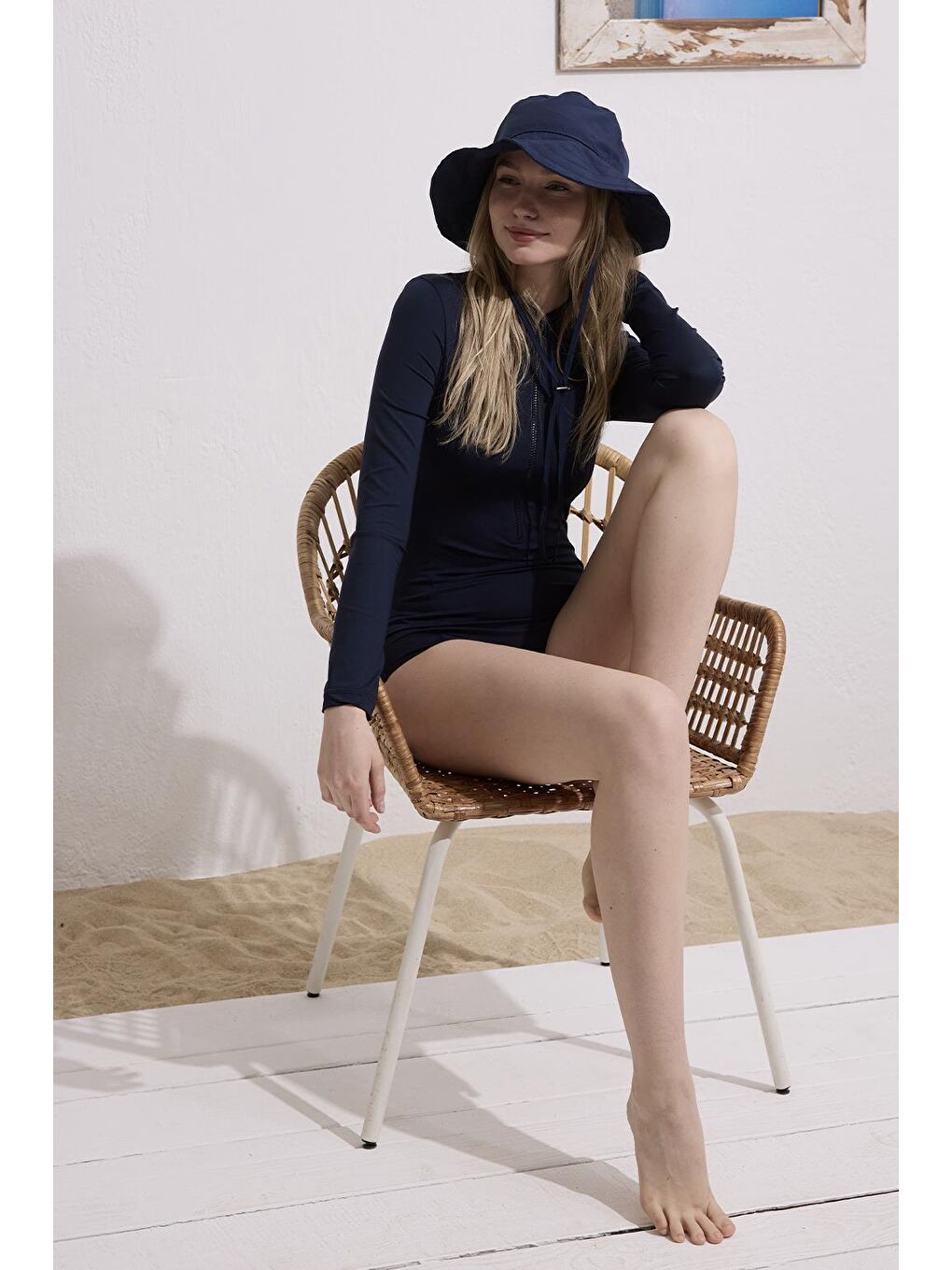 Uzun Kollu Yüzücü 25 Mayo Lacivert-7