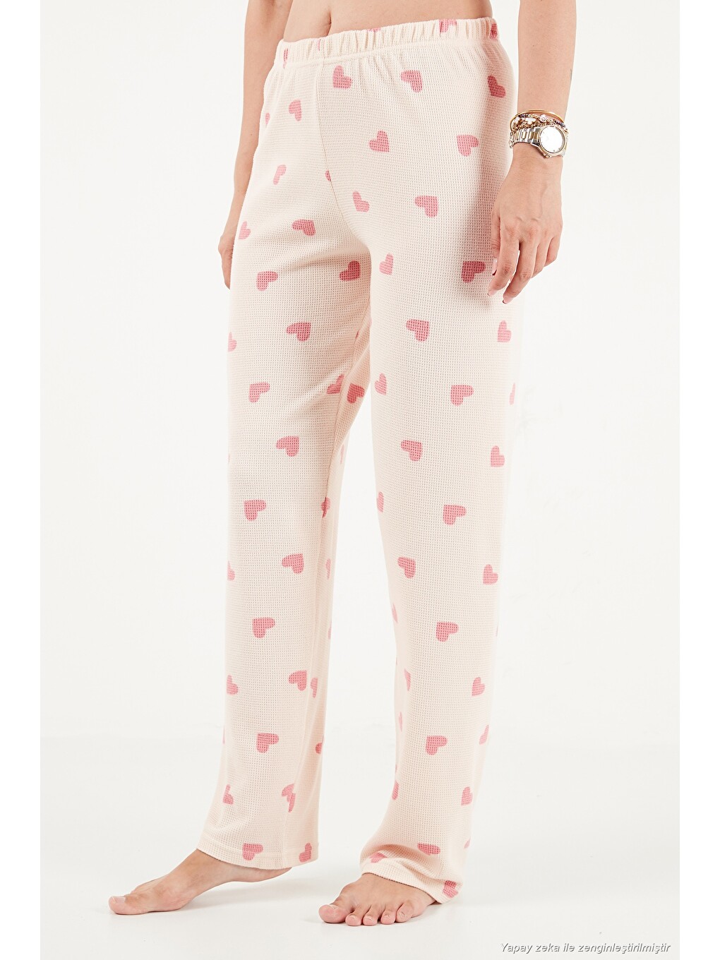 Ekru Desenli Yumuşak Dokulu Uzun Kollu Kadın Pijama Takımı 6575020-5