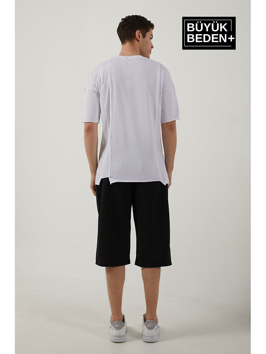 Siyah Erkek  New York Baskılı Slim Fit Kalıp Büyük Beden Şort SPR25BSR087-1