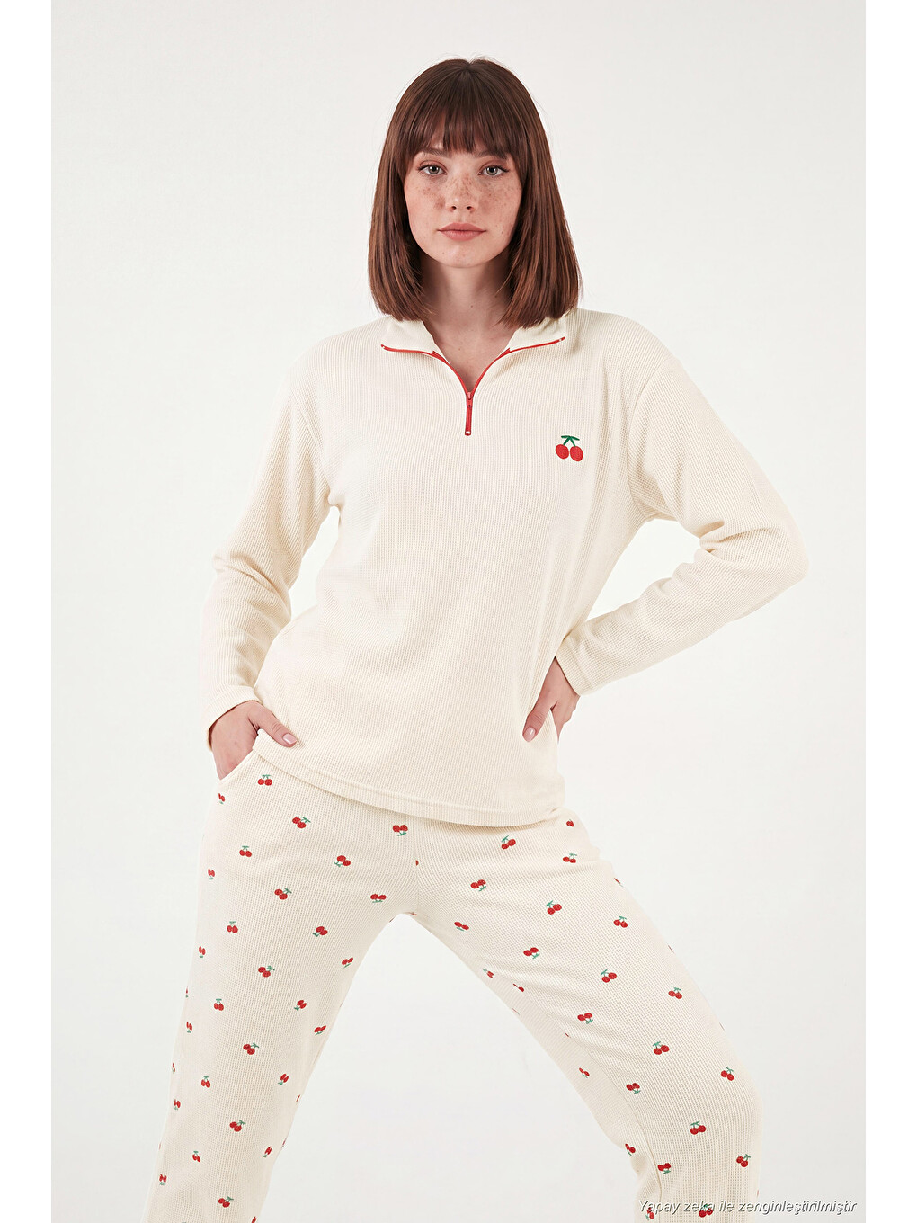 Ekru Desenli Yumuşak Dokulu Yarım Fermuarlı Dik Yaka Kadın Pijama Takımı 6575017-3