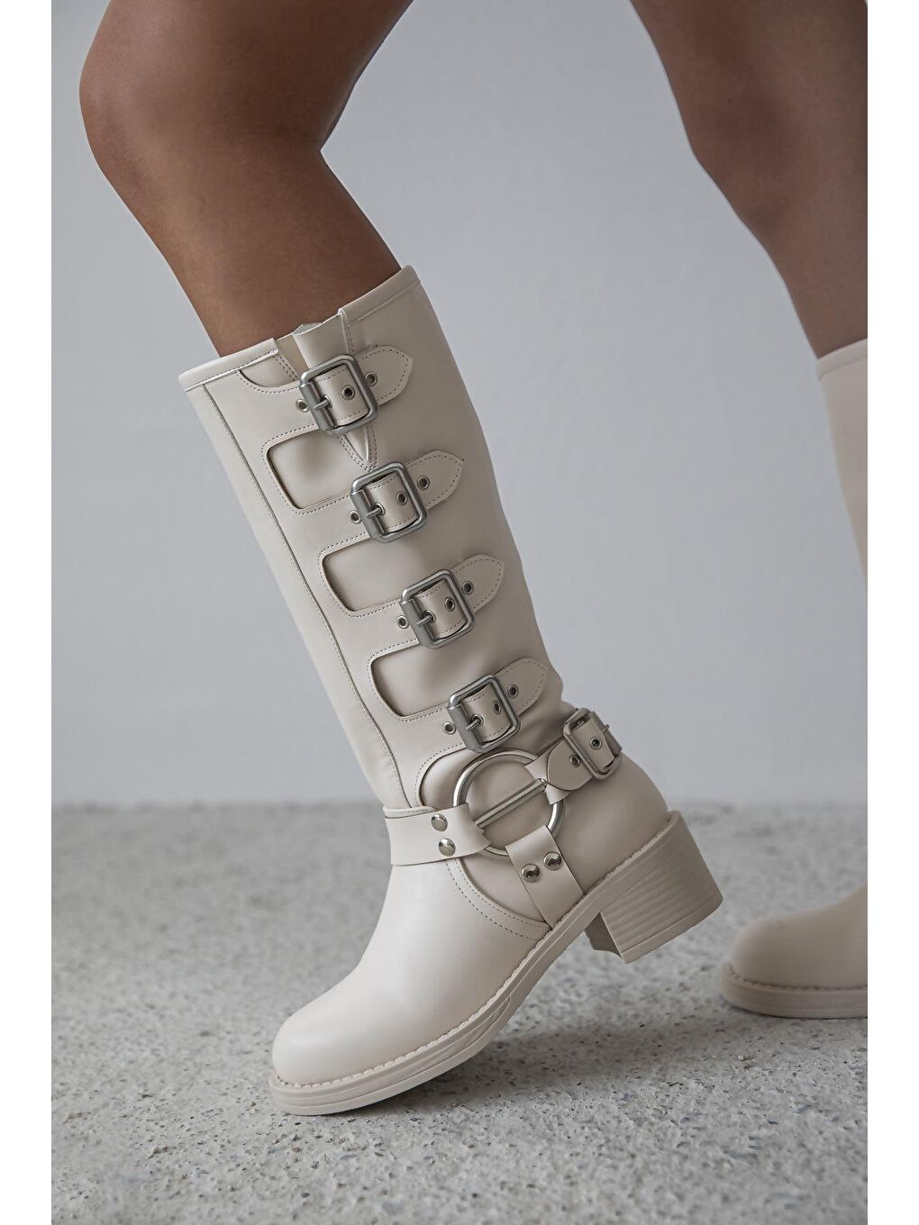 Kimberly Kadın Aksesuar Detay Deri Çizme Bej-1