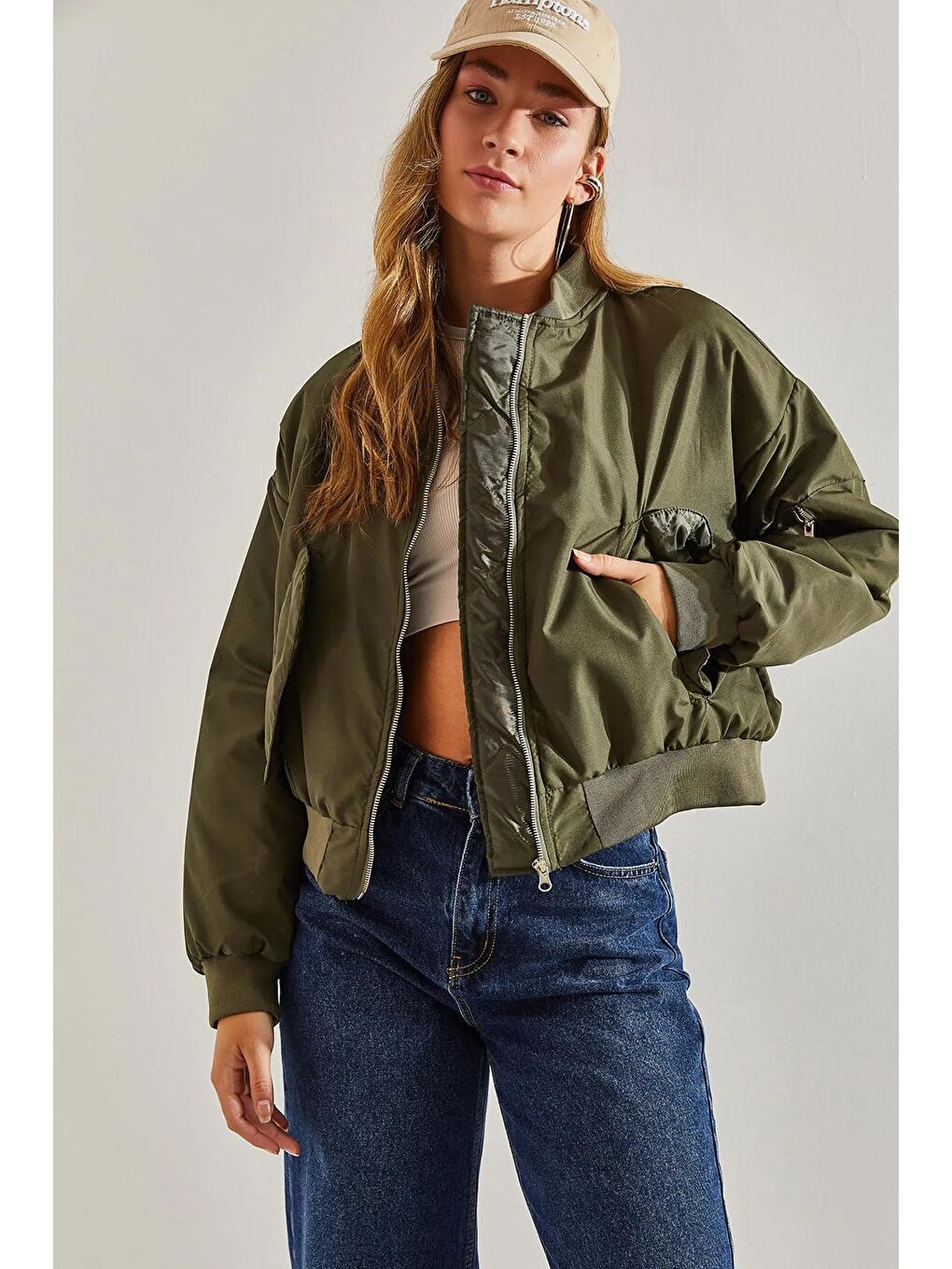 Haki Kadın Kolu Fermuarlı Bomber Mont-1