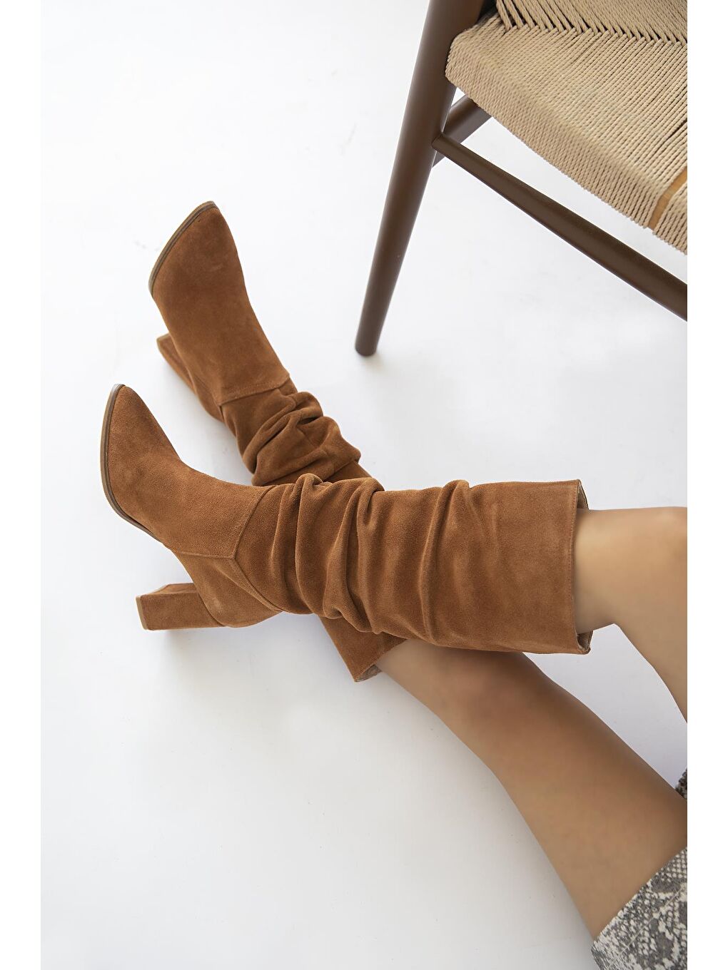 Kahverengi Astana  Kadın Sivri  Burun Hakiki  Süet Deri  Çizme Taba-1