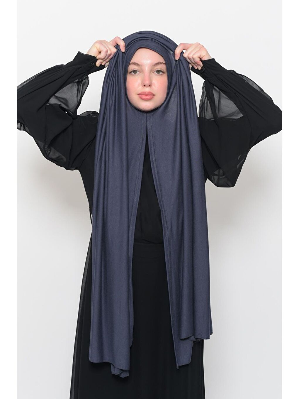 Gri Hazır Pratik Geçmeli Lüks Organik Düz Penye Şal Eşit Hizalı