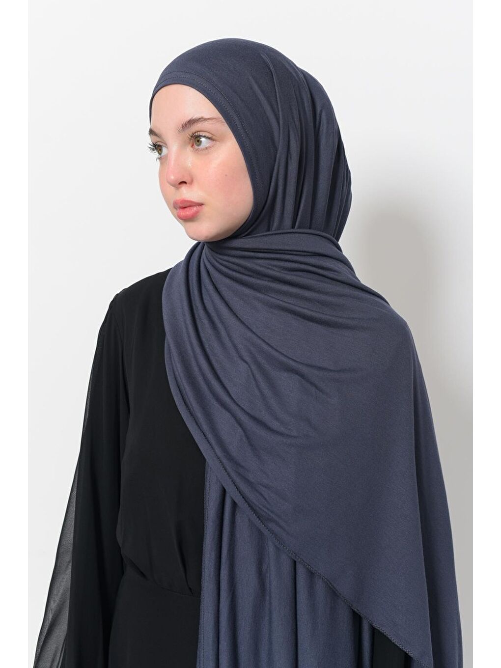 Gri Hazır Pratik Geçmeli Lüks Organik Düz Penye Şal Eşit Hizalı-4