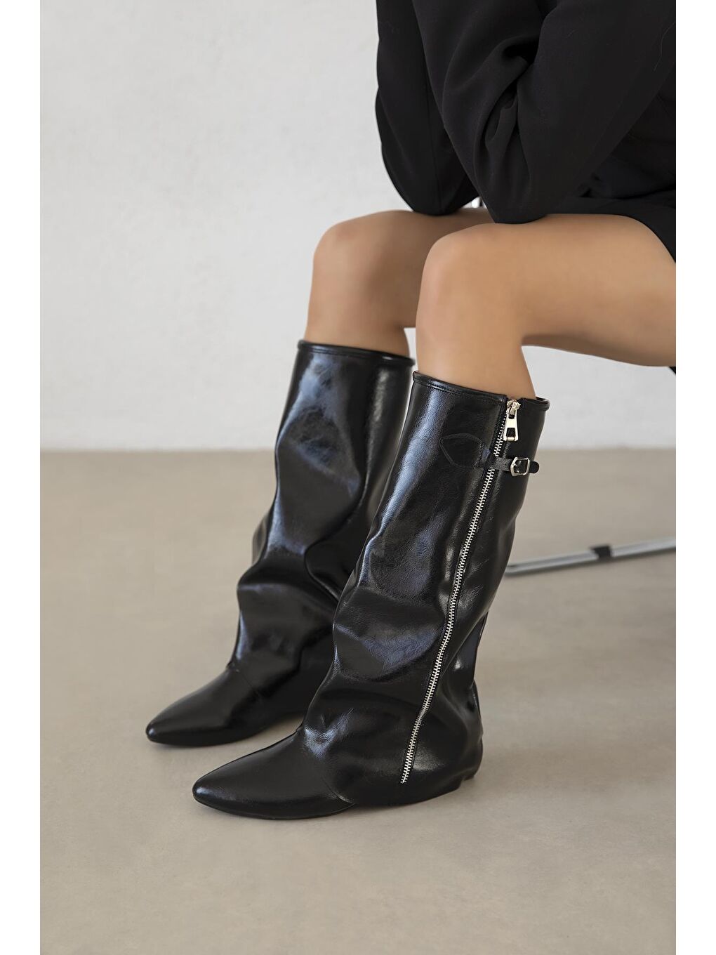 Lotus Kadın  Fermuar Detay  Deri  Çizme Siyah