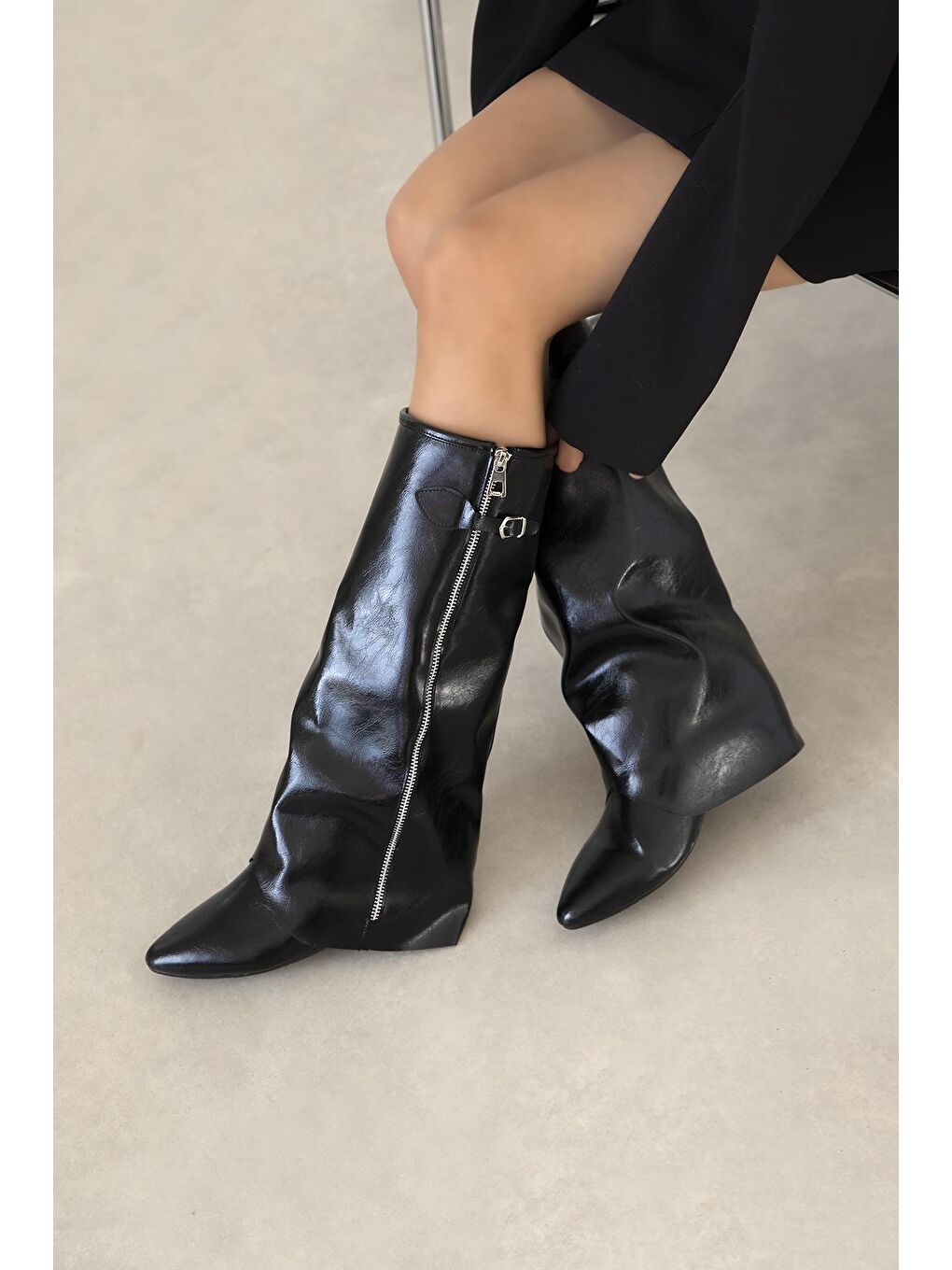Lotus Kadın  Fermuar Detay  Deri  Çizme Siyah-1