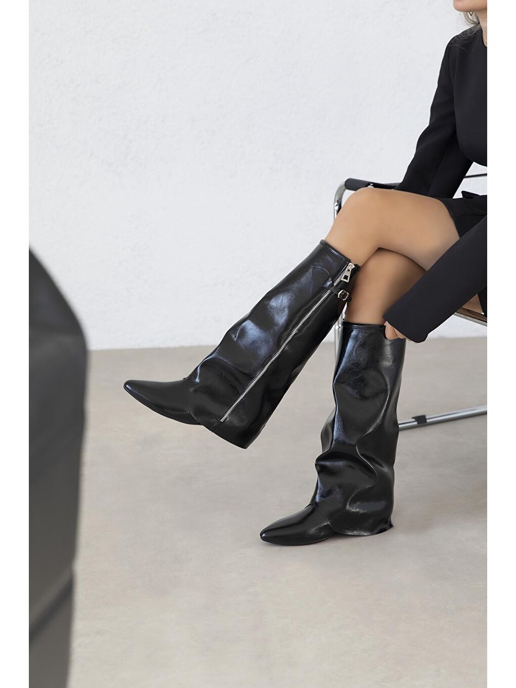 Lotus Kadın  Fermuar Detay  Deri  Çizme Siyah-2