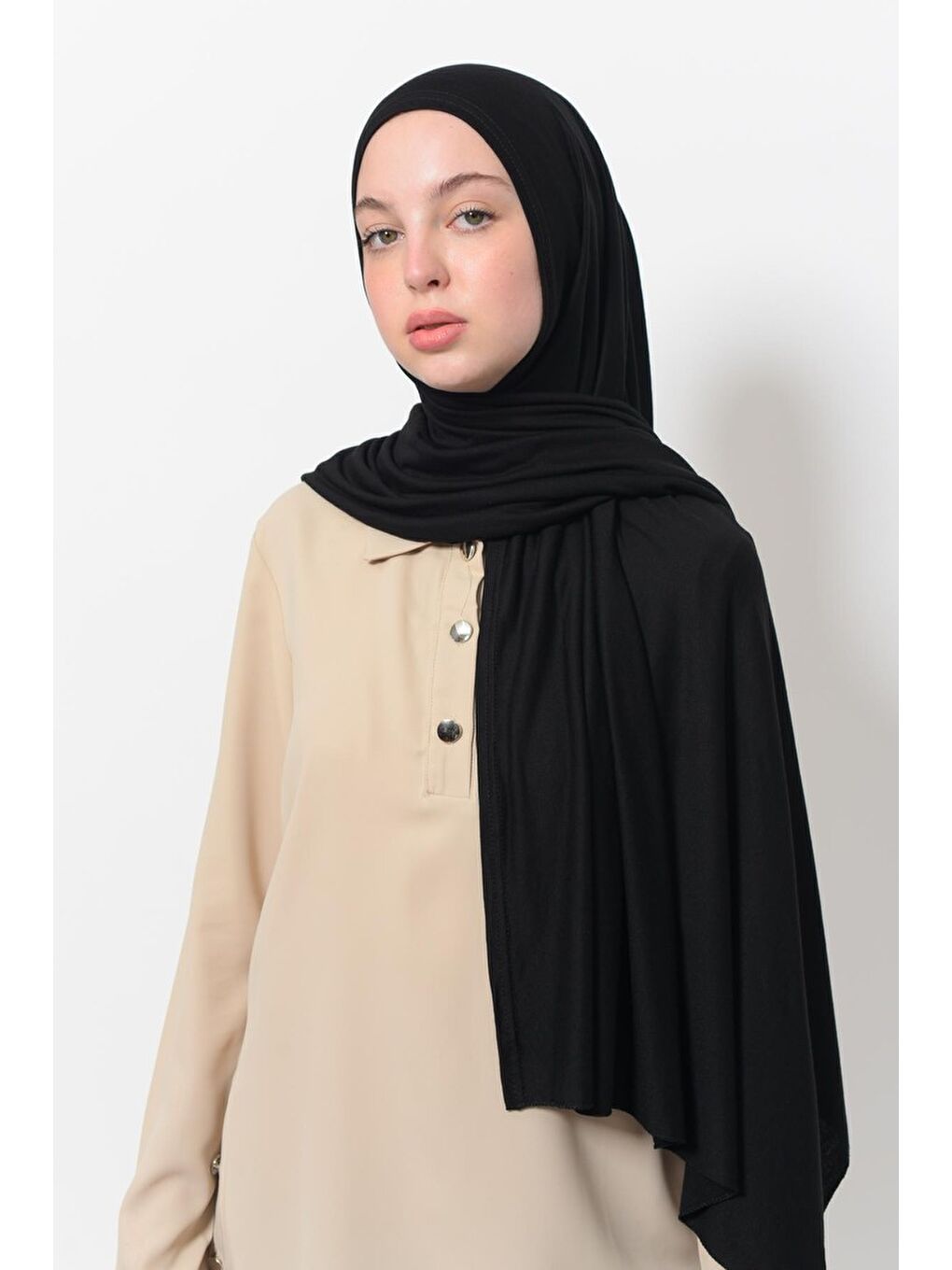 Siyah Hazır Pratik Geçmeli Lüks Organik Düz Penye Şal Çapraz Hizalı-4