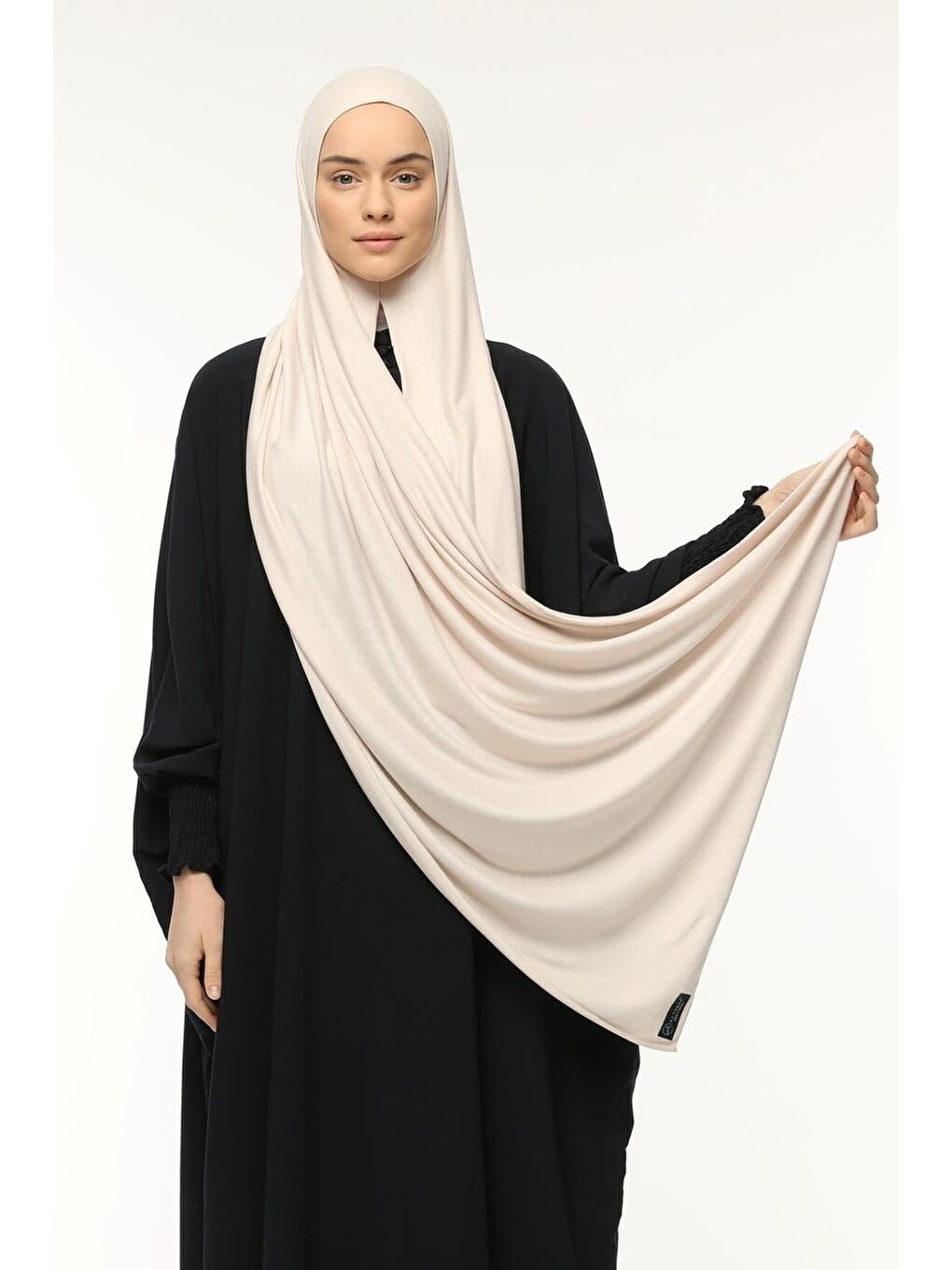 Bej Hazır Pratik Geçmeli Lüks Organik Düz Penye Şal Çapraz Hizalı-1
