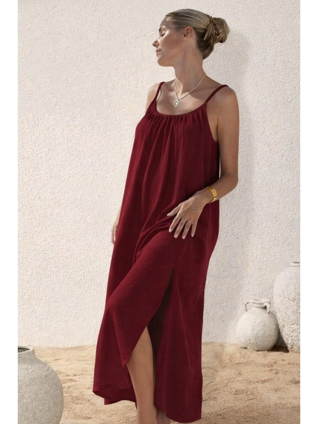 Bordo Kadın Ip Askılı Yuvarlak Yaka Yırtmaçlı Uzun Müslim Elbise