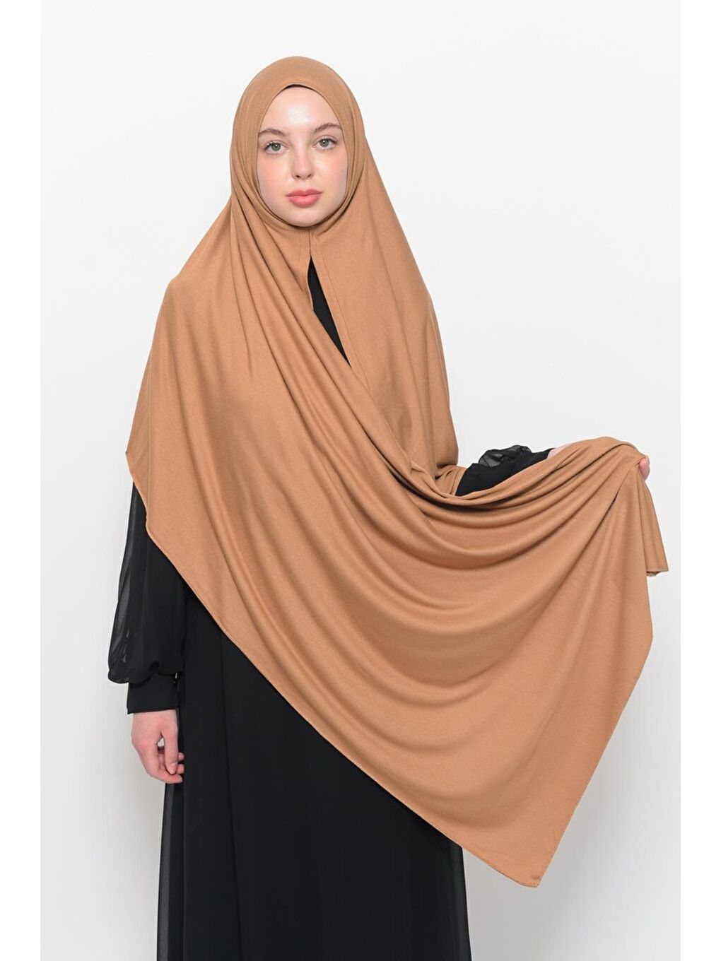 Bej Hazır Pratik Geçmeli Lüks Organik Düz Penye Şal Çapraz Hizalı-1