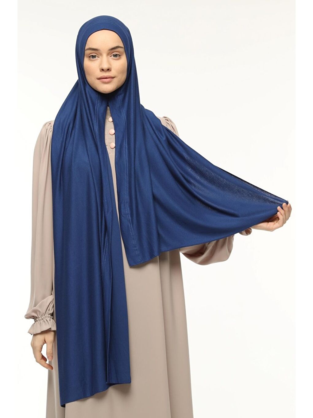 Mavi Hazır Pratik Geçmeli Lüks Organik Düz Penye Şal Çapraz Hizalı-2