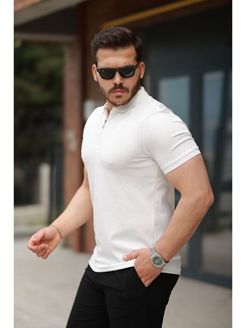 Beyaz Erkek Fermuarlı Yaka Kısa Kollu Tişört-1