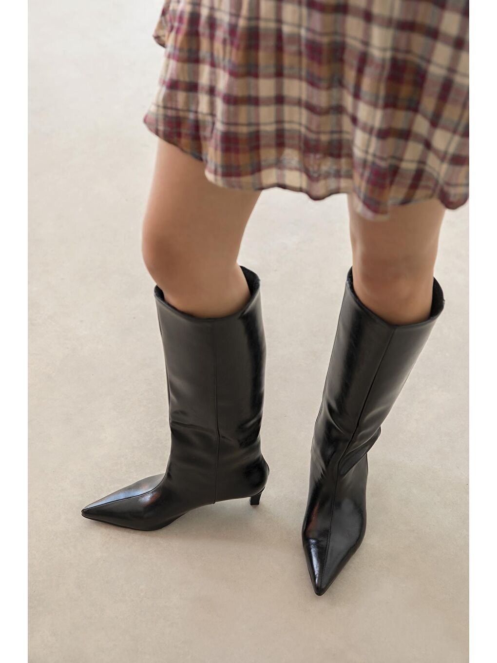 Hope Kırışık Deri Çizme Siyah-2