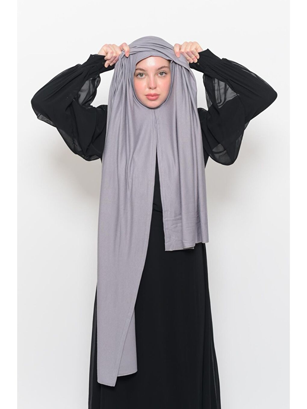 Gri Hazır Pratik Geçmeli Lüks Organik Düz Penye Şal Çapraz Hizalı