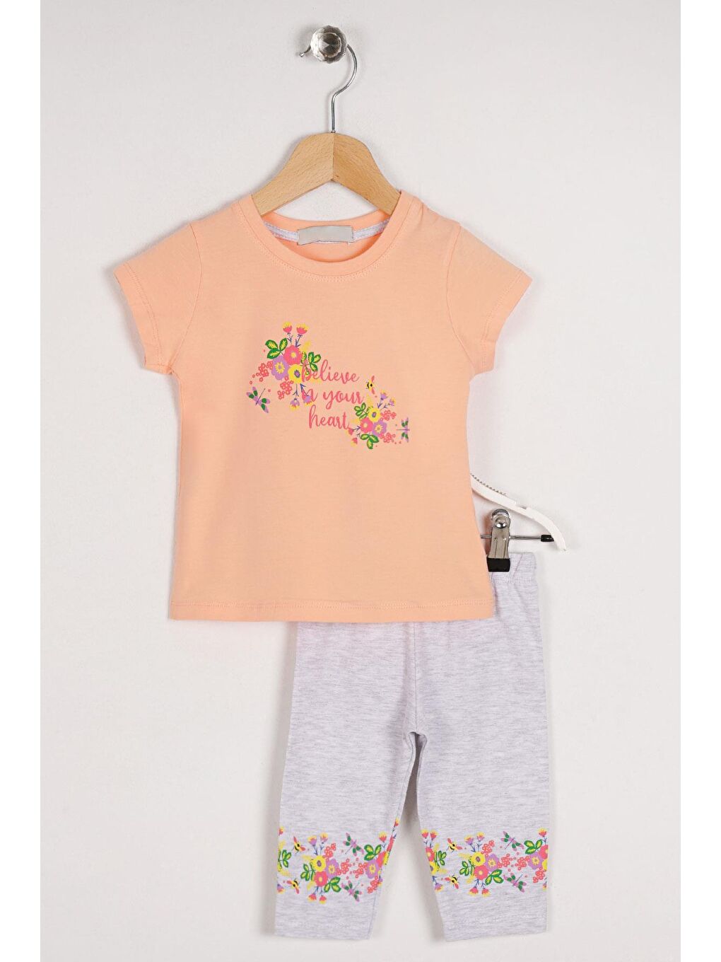 Pembe Bisiklet Yaka Yarım Kol Çiçek Baskılı Şeftali Karamela Renk Kız Çocuk Taytlı Takım