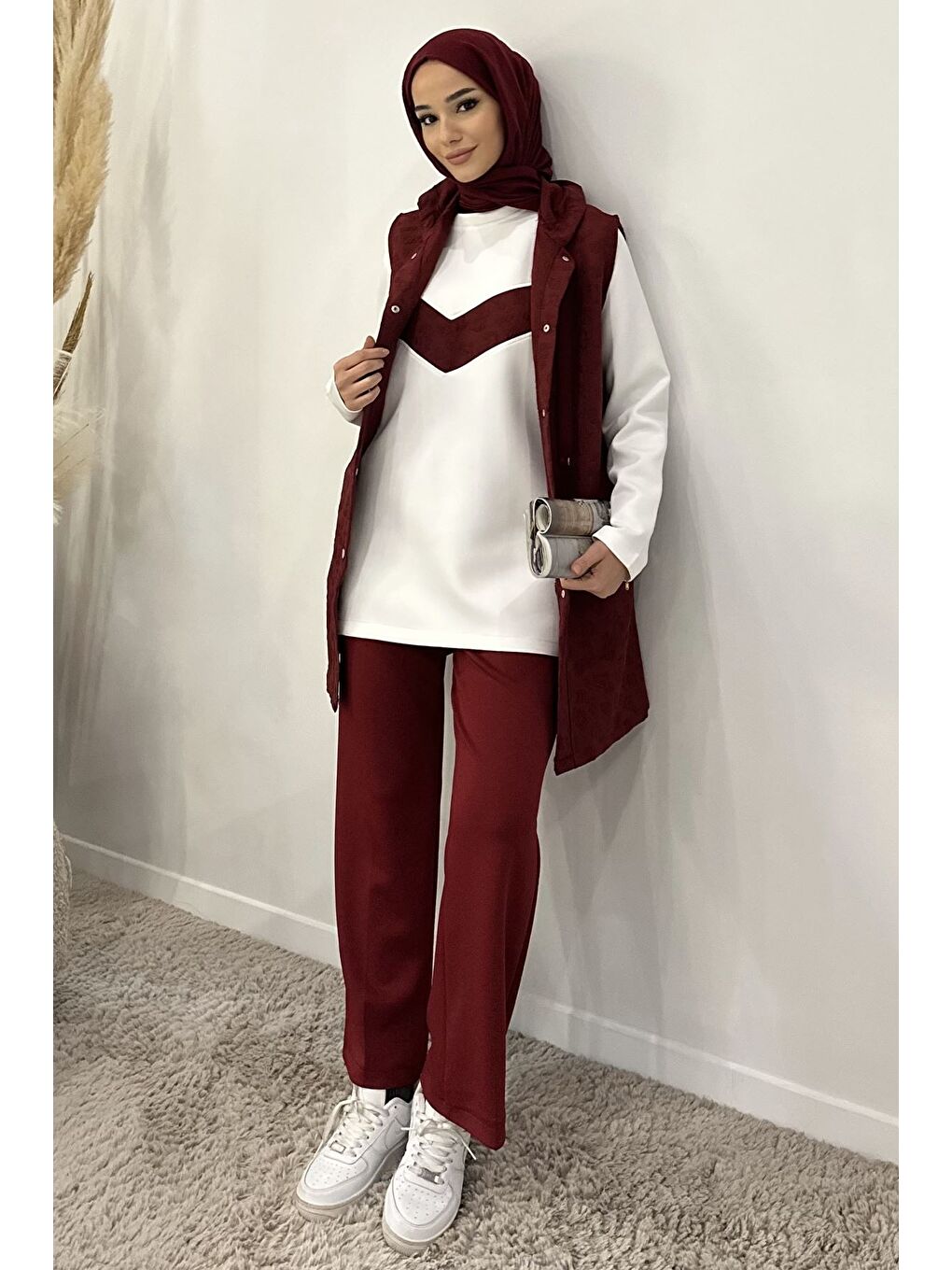 Bordo Kapüşonlu Yelek Tunik Pantolon Tesettür Üç Lü Takım-5