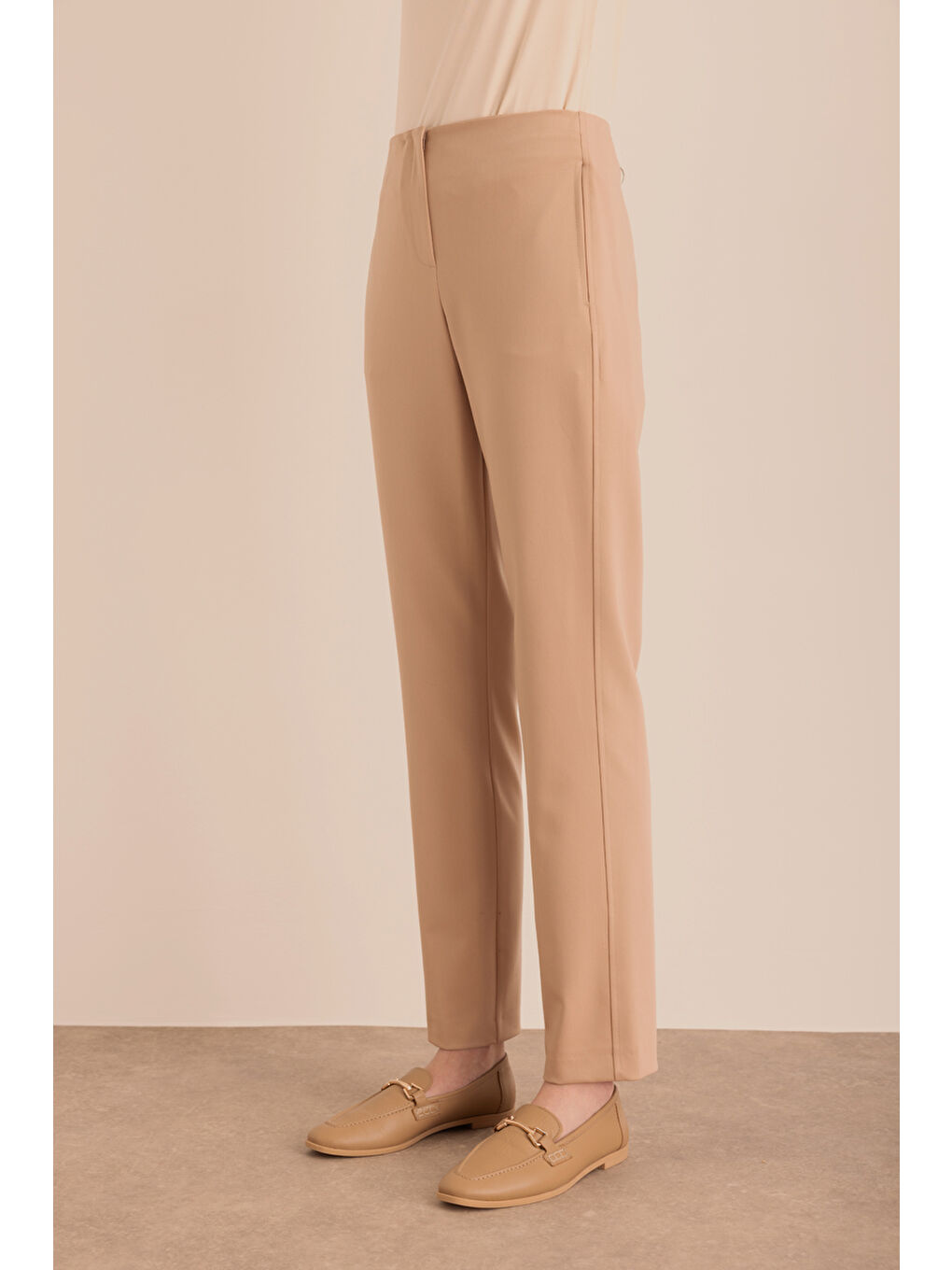 Bej Yüksek Bel Dar Form Pantolon-3