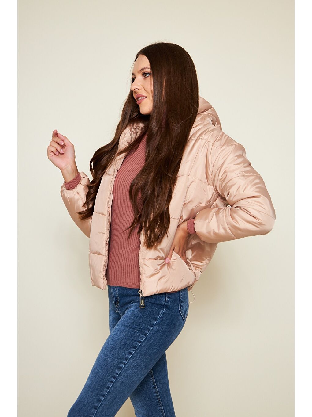 Pembe Kadın Kışlık Cepli Basic Kapüşonlu Pudra Şişme Mont-2