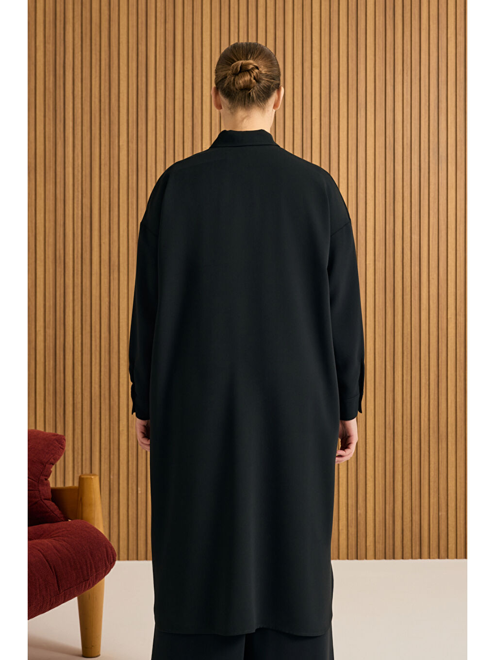 Siyah Koza Logo Detaylı Tunik-4