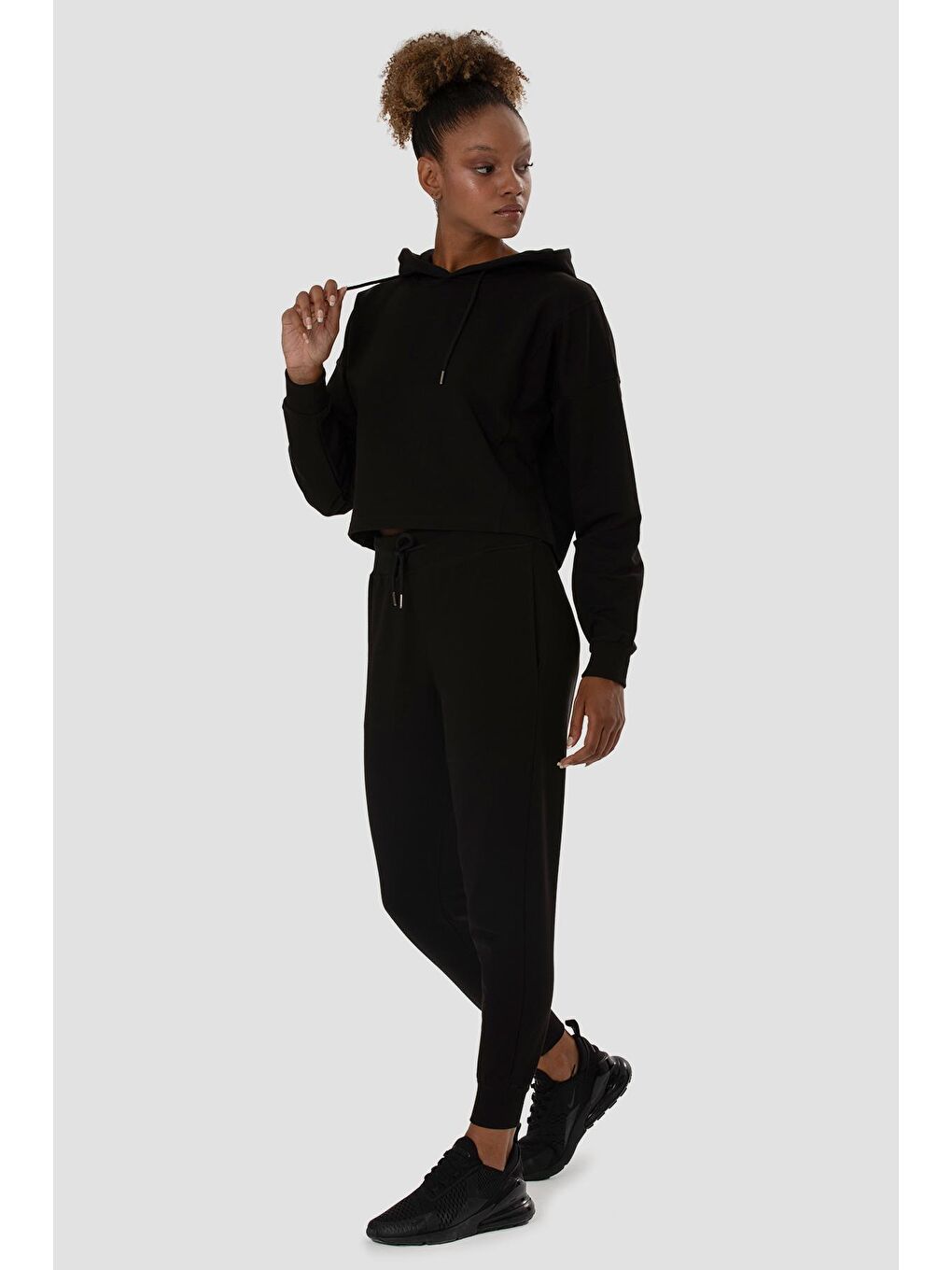 Lisa Oversize Siyah Crop Hoodie-3
